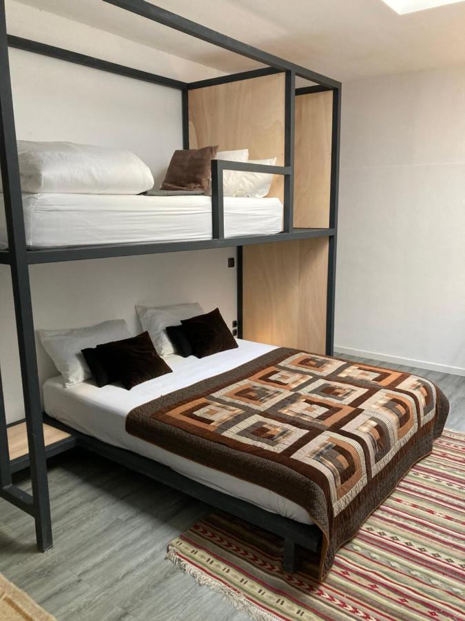 Caruma Surf Hostel มาโตซีนโญส ภายนอก รูปภาพ