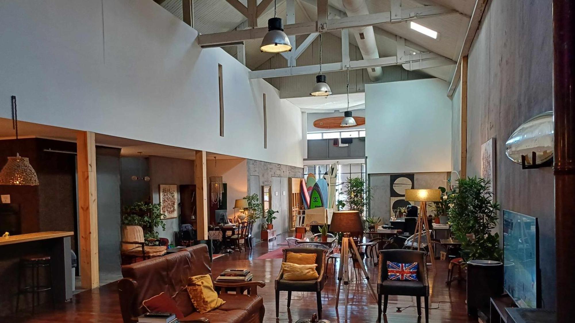 Caruma Surf Hostel มาโตซีนโญส ภายนอก รูปภาพ